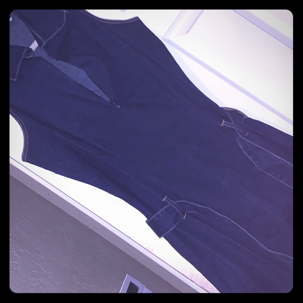 Jeans dress blue medium size. Beautiful